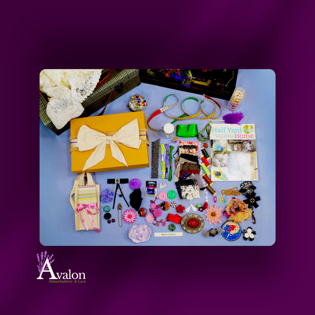 Artura Haberdashery Box (10 items)