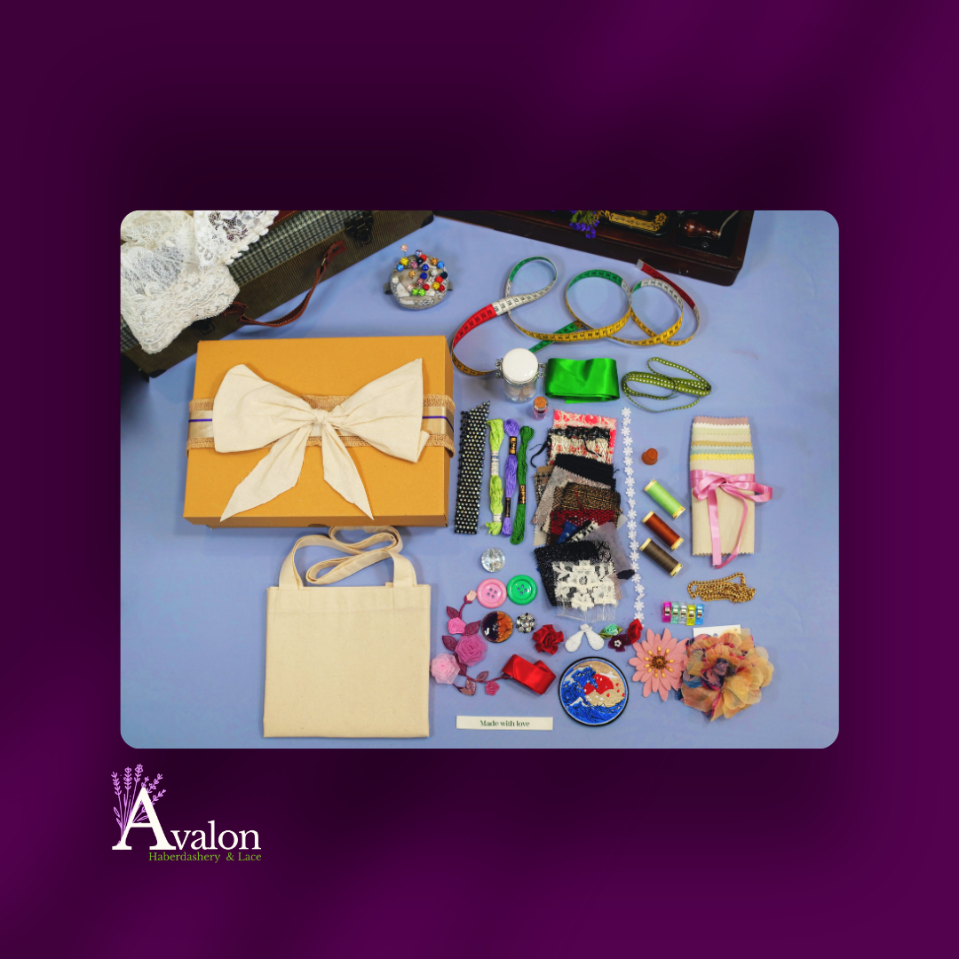 Bébhinn Haberdashery Box (10 items)